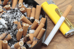 Entsorgung Asche und Zigaretten